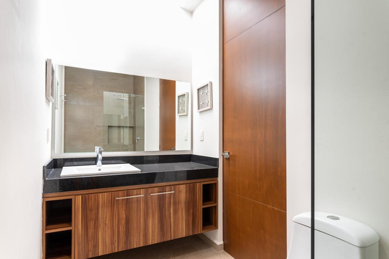 Entire House- 3Br With Private Roof Top Deck Playa del Carmen Ngoại thất bức ảnh